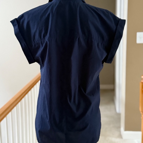 J. Crew Tall Short Sleeve Pullover Shirt in Navy, Size 10 - Picture 5 of 11